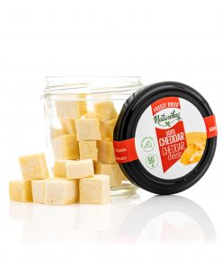 Džiovintas šaltyje baltas CHEDDAR sūris kubeliais